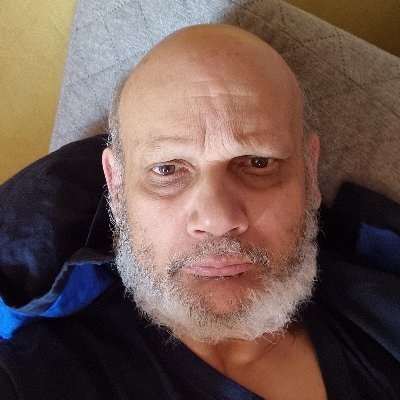 Chonchon5354's profile picture. Ancien militaire (6 ans de contrat, artilleur, canon de 155 mm) et ancien fonctionnaire territorial. A la retraite. Pour la victoire de l'Ukraine !