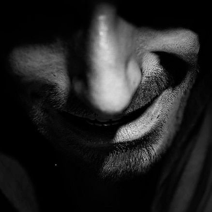 Puzzl1ngLun4t1c's profile picture. minor mun | parody/RP account | not associated with Resident Evil 7