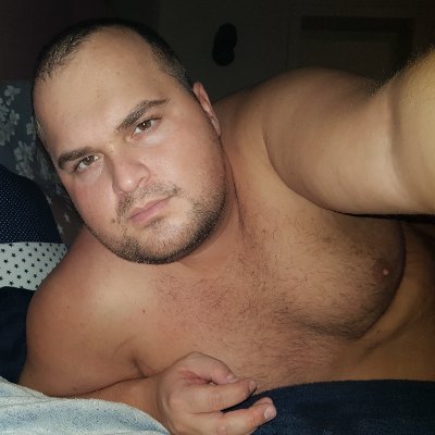 Nice naughty bear want some Fun with other bears, chasers, chubs, cubs. Hope you enjoy watching my pics