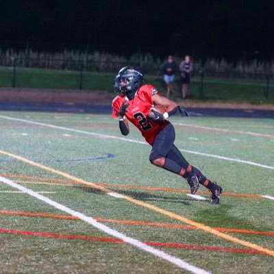 ATH @ Linganore High School|2026|5’10 170|3.9/4.3GPA|Email:deeflicks2@gmail.com