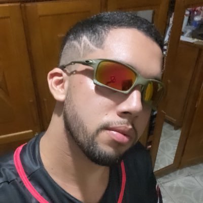 Lucax_oli's profile picture. Haja cu pra tomar na vida// estudante do último ano de medicina ⚕️🫠