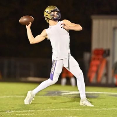 Believer ✞ 2025 l 4 ⭐️ QB l 6’3 200 l Central Arkansas Christian l @razorbackFB commit