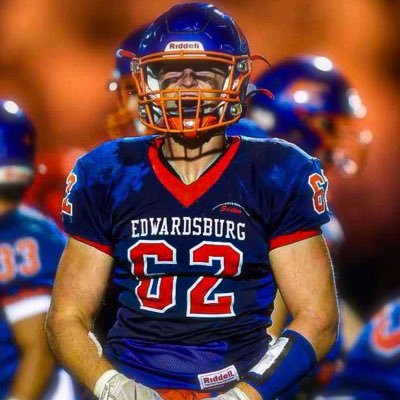 Class of 2025 - MLB, OL - GPA: 3.9 - 220 lb - 6’ 1” - Edwardsburg Varsity Football Team Captain - #62   https://t.co/sEKXkbHtTh