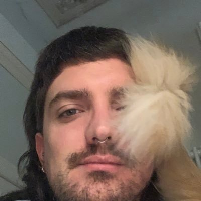 loucatouca's profile picture. (≚ᄌ≚) ƶ Ƶ