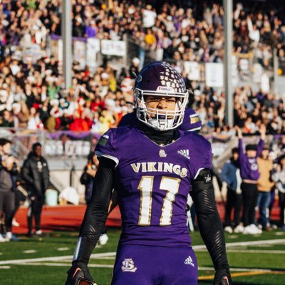 3⭐️ ATH-Lake Stevens High School- Class of 2025- 6’1- 205Ibs- 3.8 GPA