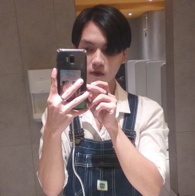 tu_trach's profile picture. 🇻🇳
BossNoEul - BoNoH
PieGolf