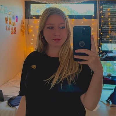 emmxe_doe's profile picture. Futur infirmière 👩‍⚕️