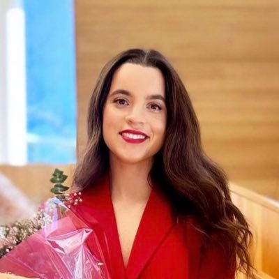 Co-Director and Board President @beayoutiful_org / MD Student @uwanews / Passionate about youth mentorship, quality improvement & global health