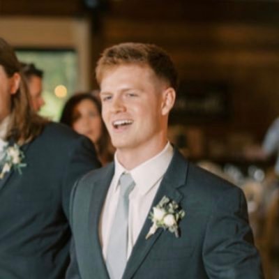 gveil12's profile picture. 