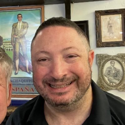 Imflyinghi's profile picture. 