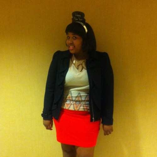 CareLessMe_18's profile picture. Itz Mariah no need of a BIO u should AlReAdIi Kno!!