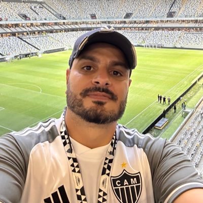 Rafael Castro Profile