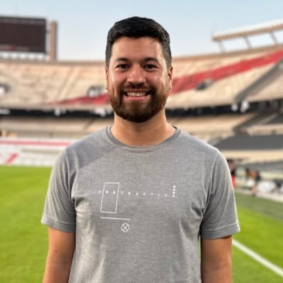 Santafesino. Periodista en River Plate. Dueño de @RiverDLTribuna ⚪️🔴⚪️