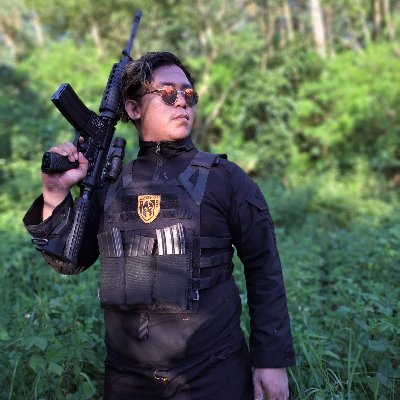 shadowfaxxgg's profile picture. Hiding in the Shadows