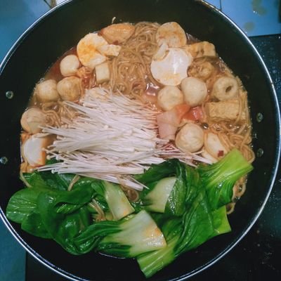 LalaLili1571794's profile picture. 