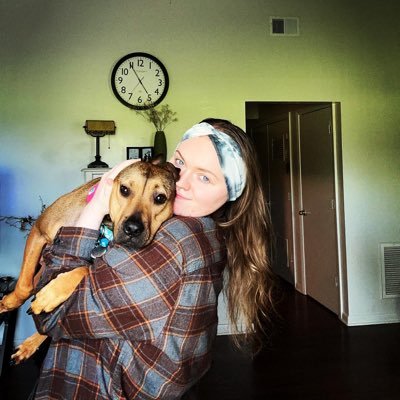 maryannhastings's profile picture. “i’m a beautiful wreck, a colorful mess, but i’m funny.”