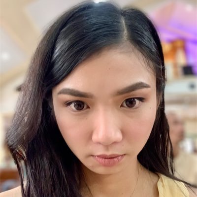 anghelo's • mom to mianna ‘n malia