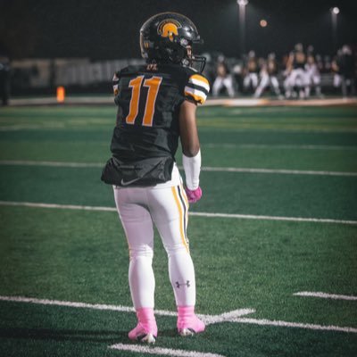 God First ✝| Marian Catholic High-School | WR/KOR |Track Athlete | 5’5 160lbs | CO’ 25 | 4.4 GPA | Phone #: (708)-573-9211 | Email: chaseoglesby11@gmail.com