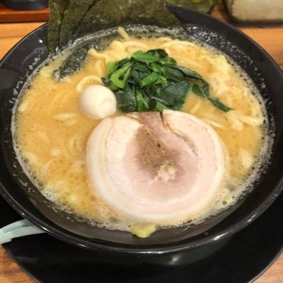 SE_benkyou's profile picture. 2000年生 AWS12冠、資格を全く活かせていません