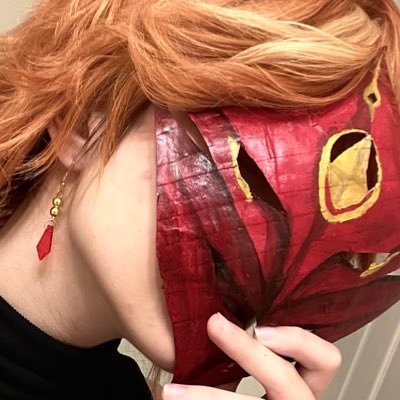 _killavampire's profile picture. posting as exposure therapy to being perceived creating less than perfection