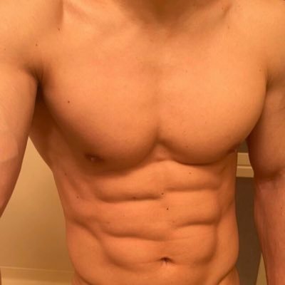 OQnVL9GrnJldENT's profile picture. 