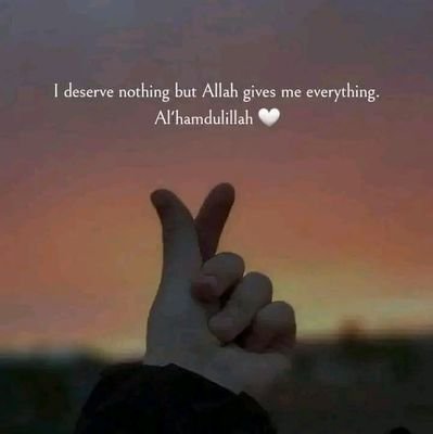 Bintinlayye's profile picture. a striving Muslimah💓, a passionate chef🙄😍, a Daughter, Sister😄💓... and a Discipline Lady to the call😍, Fun to be with, strict to know 🙄..
