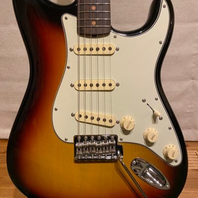 ctshamaxx's profile picture. ギター歴半年のおじさんです。 練習のモチベーションを上げたくて始めました。無言フォロー失礼します。ギター大好き❤ギター上達したい！