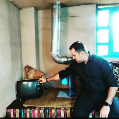 Insurance manager
English department CEO
Charity organizer
مــــــــــــن
هیچوقت کسی رو
مجبور ب تحمل نمیکنم
از من بهتر دیدی
سفت بچسب
✌️🫰😏