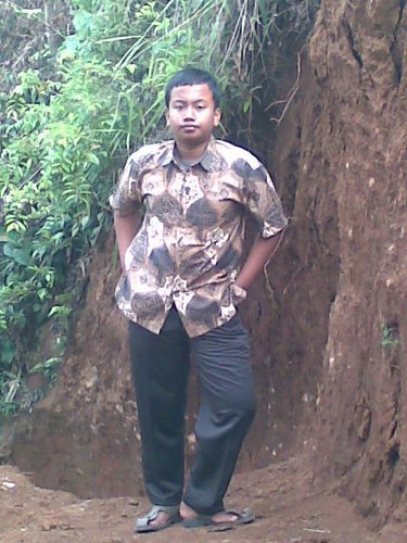 HkmLukman's profile picture. hallo my name is lukman hakim ~('O'~) please follow me okey ;)