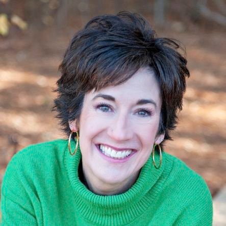 Learner, leader, lover of people. Associate Principal, wife, momma of four + more. Believer in hard work, grit, and HOPE!