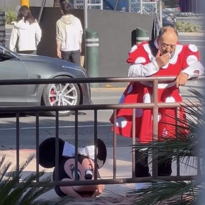 PAPMcounterpart's profile picture. Odio a la vida tanto como ella me odia a mi