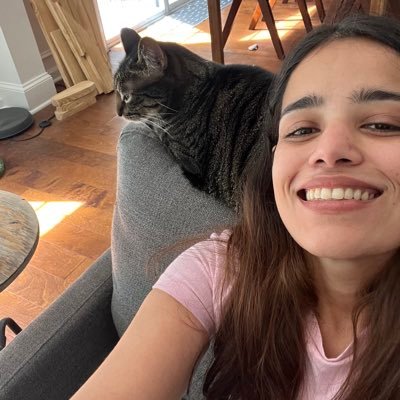 thisisatatu's profile picture. UX Designer. Weekend illustrator.