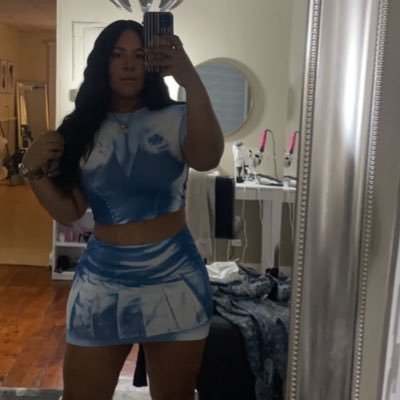 henyris Profile Picture