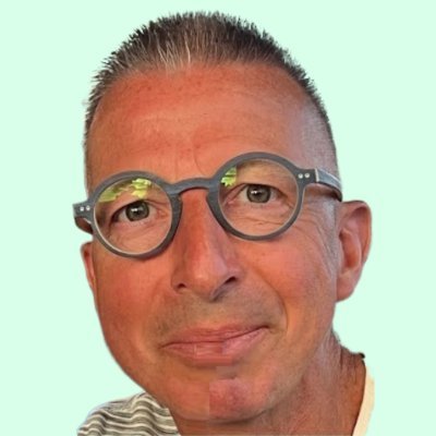 Directeur des Systèmes d'Information BATISTYL https://t.co/uKPgpFNIqg - BodyBoard 🏄🏻 & Cyclisme 🚴 Supporter inconditionnel du @FCNantes ⚽️