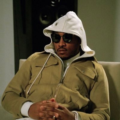 NAYYHOODDD's profile picture. BAD HOE GETTER💙👩🏾‍❤️‍💋‍👩🏾