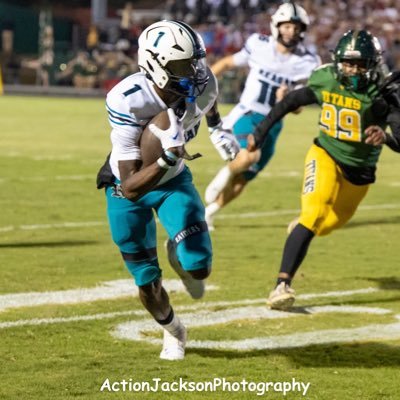 Summe43199Jerry's profile picture. Mutli-Sport Athlete, @TF_Reagan @RaidersFB @next_fb | ‘25 | 6’3” | 180 | DB & WR |GPA 2.3 | 100 - 11.0| 200 - 21.7 | 400 51.19 | email: jjs0103@icloud.com