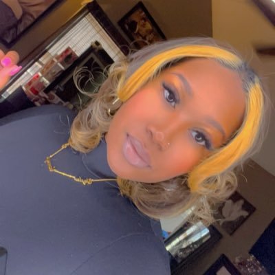 __wonderfulB__'s profile picture. I’m always gone choose me FIRST! 💕