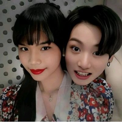 jeon_jkkook's profile picture. sharing adorable stuffs n my life
likes untuk banyak2 threads