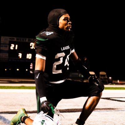 3 ⭐️ CB/ATH 5’11 160Ib C/O 24’ of West bloomfield HS, @CMU_football WATCH HUDL TAPE !