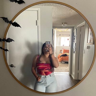 deisies's profile picture. high hopes for a living