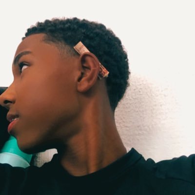 Erickleand72421's profile picture. 