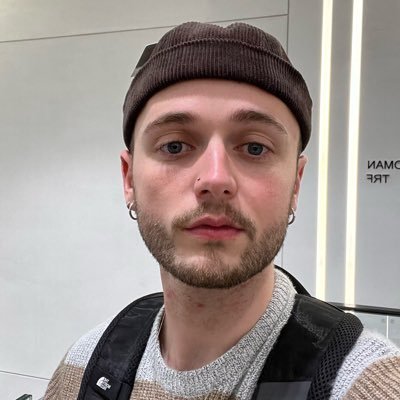 CLloydComms's profile image
