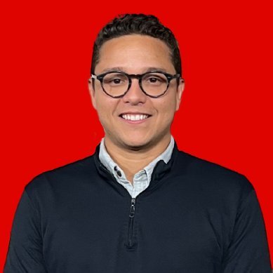 Guío y motivo a artistas y profesionales a perseguir carreras en la industria de la música | CEO & Fundador de Vicmedia House