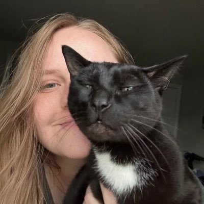 yeah, idk what i am doing either. cpp '21. phd candidate @umasspolsci. (she/her)
