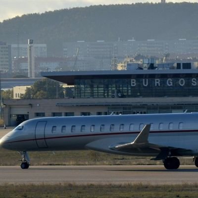 ANTES @aeropuertburgos

Información, datos y últimas noticias sobre aviación en Burgos.
(RGS-LEBG)

CUENTA NO OFICIAL