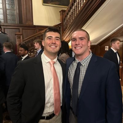 @harvardfootball | First Team All-Ivy | 6’3 260 DE Spring Graduate Transfer | 81.7 PFF