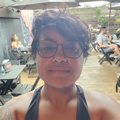 🌈 vivendo para fazer coisas pelas quais me orgulho
🏋🏾‍♀️ela/she/ella
💻 overexcited dev @xteam
https://t.co/KJgfhjx7Q7