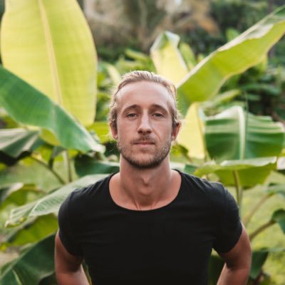 vangeestjacob's profile picture. Building https://t.co/2864npq5xV for fun and profit