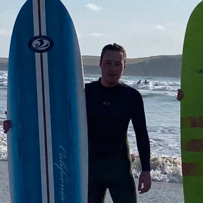 Junior Account Executive in Automotive PR & Corporate Comms. Avid Surfer and Auto Enthusiast.