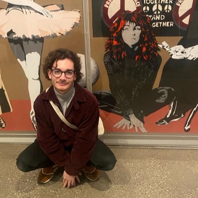 hail the meep! my hunger times my impatience equals the problem. @uclpublishing alum. selling rights @penguinukbooks 🐧. views own. he/him 🌹🏳️🌈